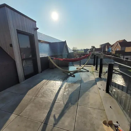 Apartment D'ereplatse In De Polders *
